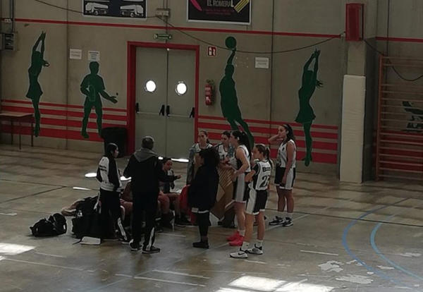 NB ALCOI 76-52 RTE. AITONA CADETE FEMENINO