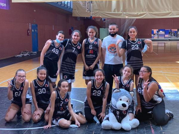 Infantil Femenino 32 – 68 La Vila