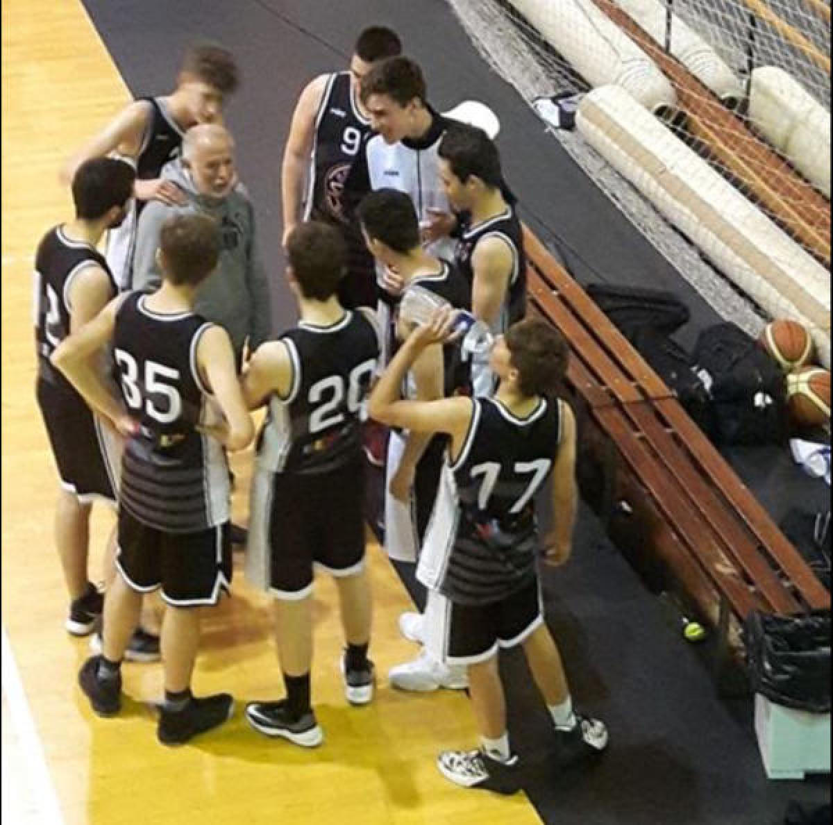 SERVIGROUP JUNIOR MASCULINO 67-64 C.B. LA VILA