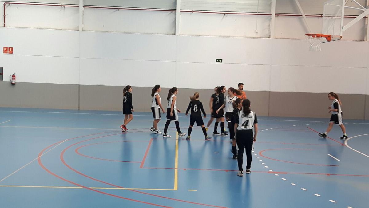 EEMM EL VERGER 25 - 55 INFANTIL FEMENINO BLANCO