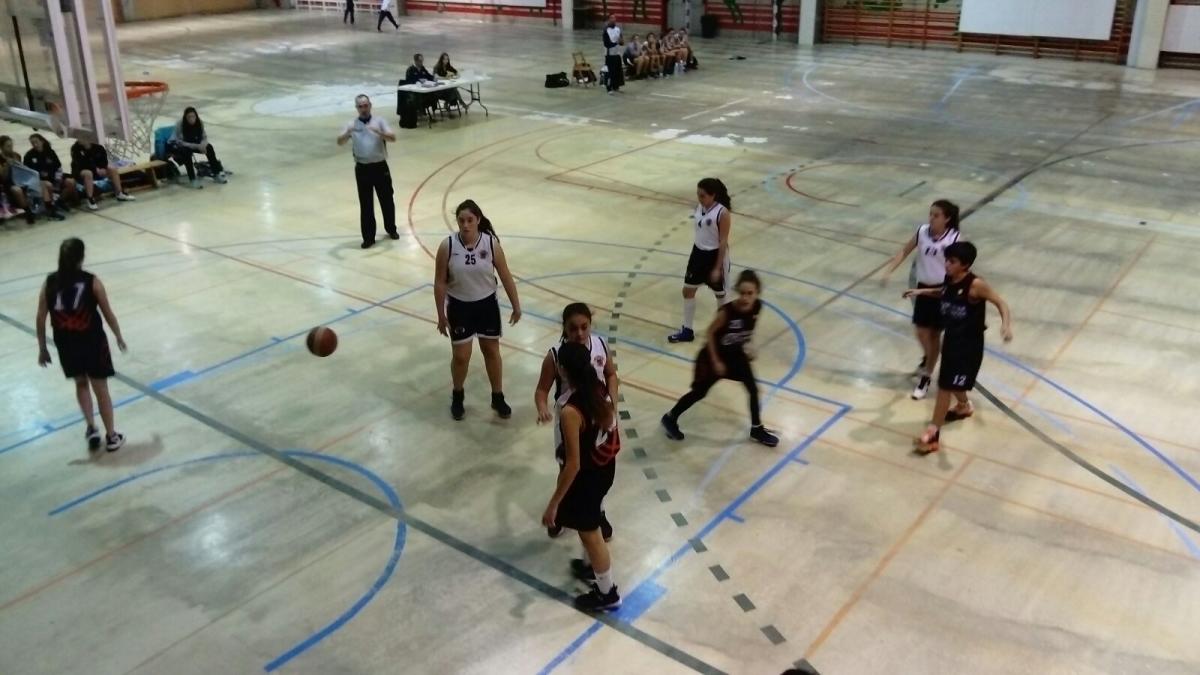 MUTUA LEVANTE NB ALCOI SVP 44 – 57 infantil femenino negro