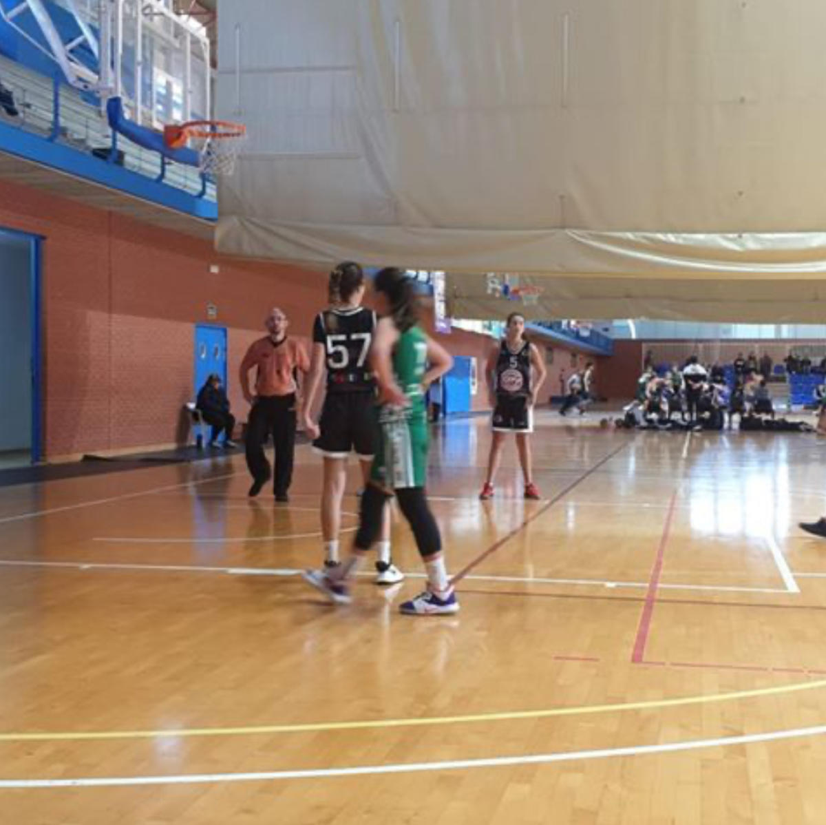 SERVIGROUP JUNIOR FEMENINO 59-71 C.B. IFACH CALPE