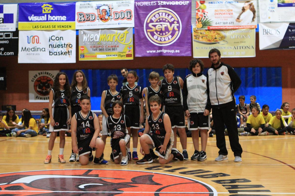 HOTELES MEDINA ALEVÍN NEGRO 62-57 C.B. JOVENTUT XÀBIA