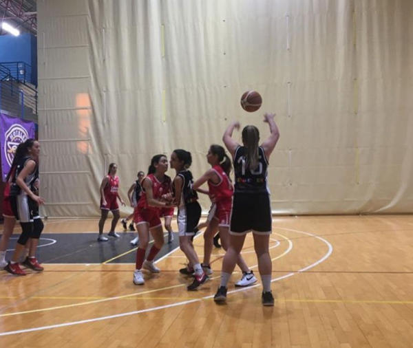 SERVIGROUP JUNIOR FEMENINO 55-43 C.D. PAIDOS DENIA