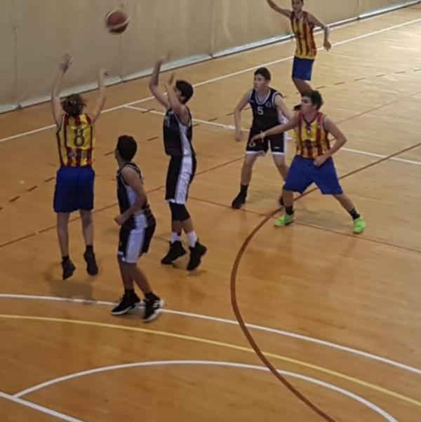 CADETE MASCULINO BLANCO 64-39 BASQUET ALTEA