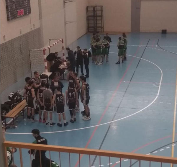 C.B. ILICITANO 53-84 ELMIÑARRO CADETE MASCULINO BLANCO