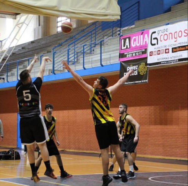 SERVIGROUP JUNIOR NEGRO 80-63 C.B. LA VILA