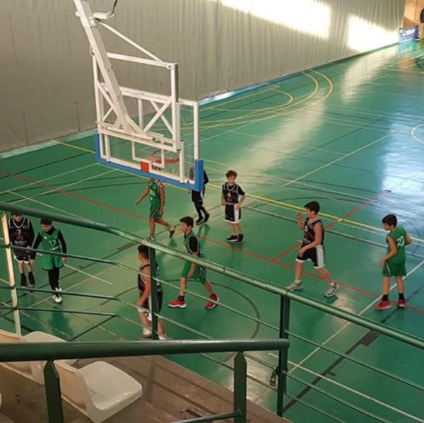 C.D. JOVENTUT XÀBIA 53-87 HOTELES MEDINA ALEVÍN NEGRO